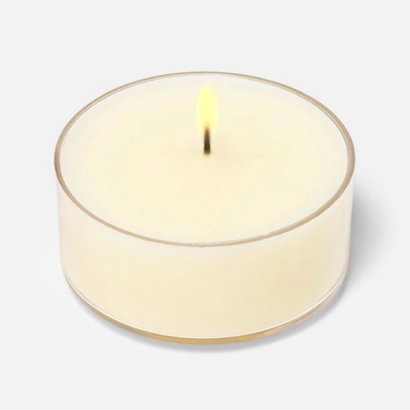 Christmas Reindeer “Winter Wonderland” tin soy wax candle - Picture 1 of 5